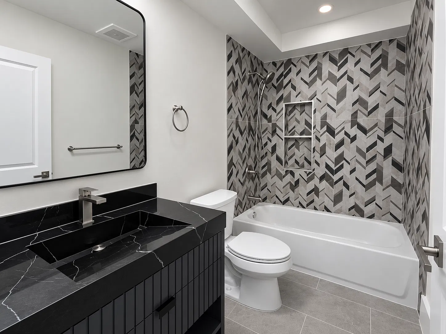 3 bed, 2265 sqft, $7,700 — Photo 4