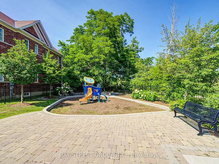 48 Roy Grove Way — Photo 39