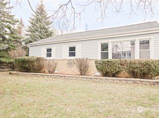 21388 W Highland Dr, Lake Zurich, IL