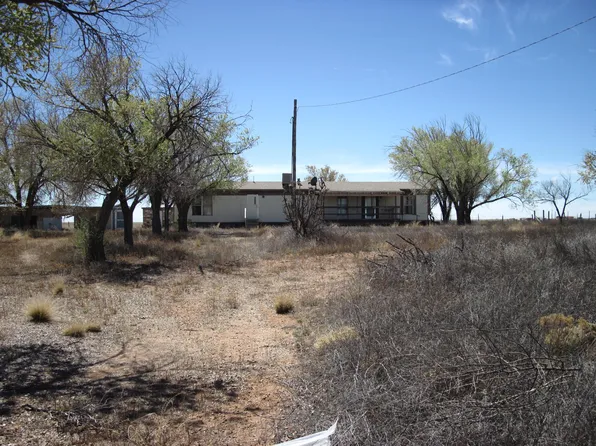19 E Placitas Rd, Moriarty, NM 87035