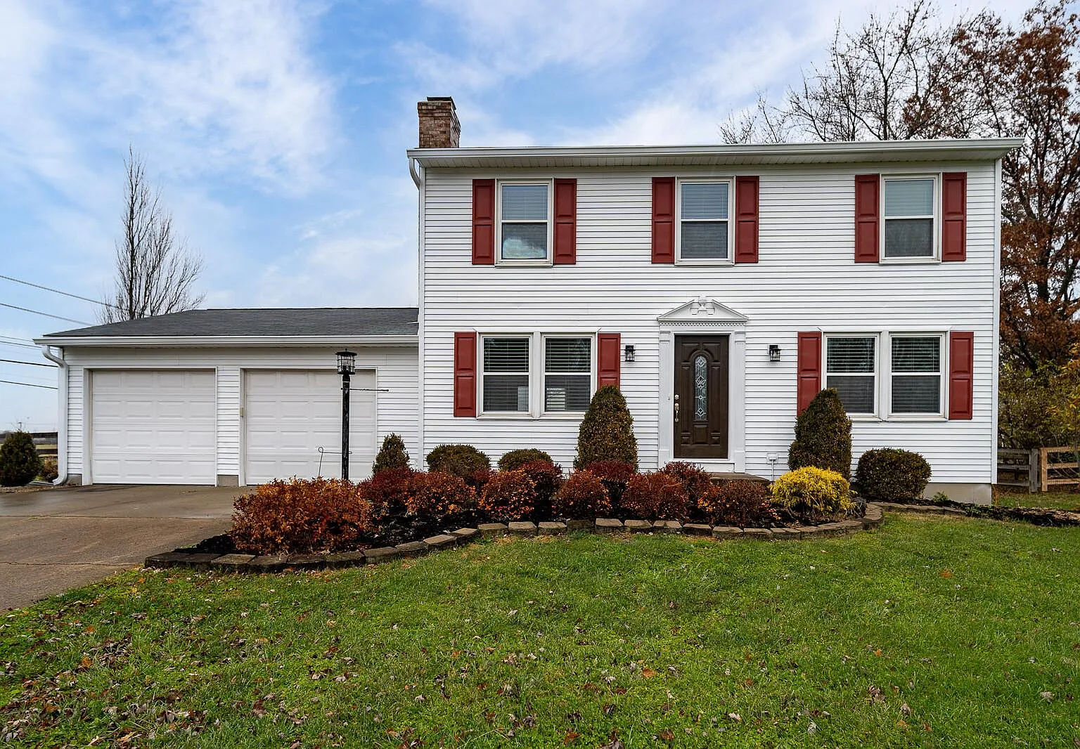 6978 Fallen Oaks Dr — Photo 2