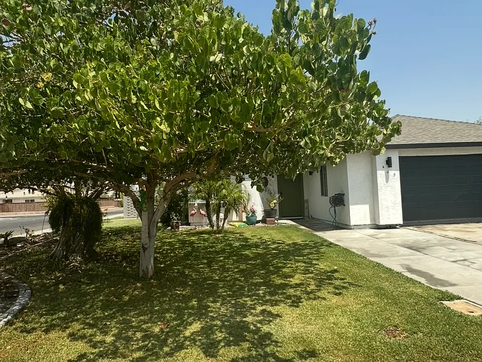 405 Butterfield Trl