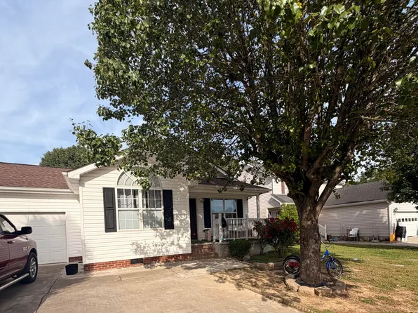 1418 Heather Way, Dalton, GA 30721
