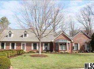 830 8th Street Dr NW, Hickory, NC 28601