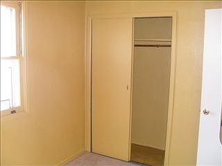 4th image of 129 N Albert Ave