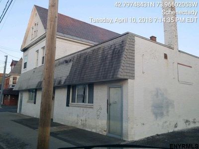 2102 Broadway, Schenectady, NY, 12306