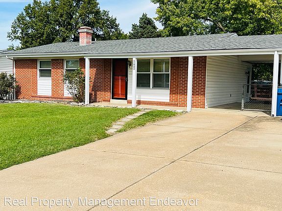 3rd image of 11943 Midvale Dr