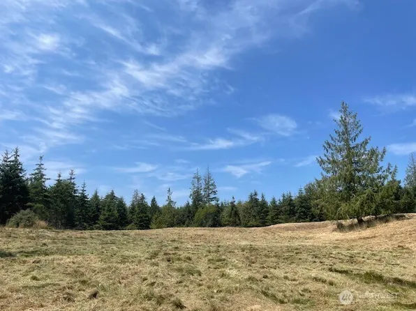 646 Tributary Lane, Port Angeles, WA 98362