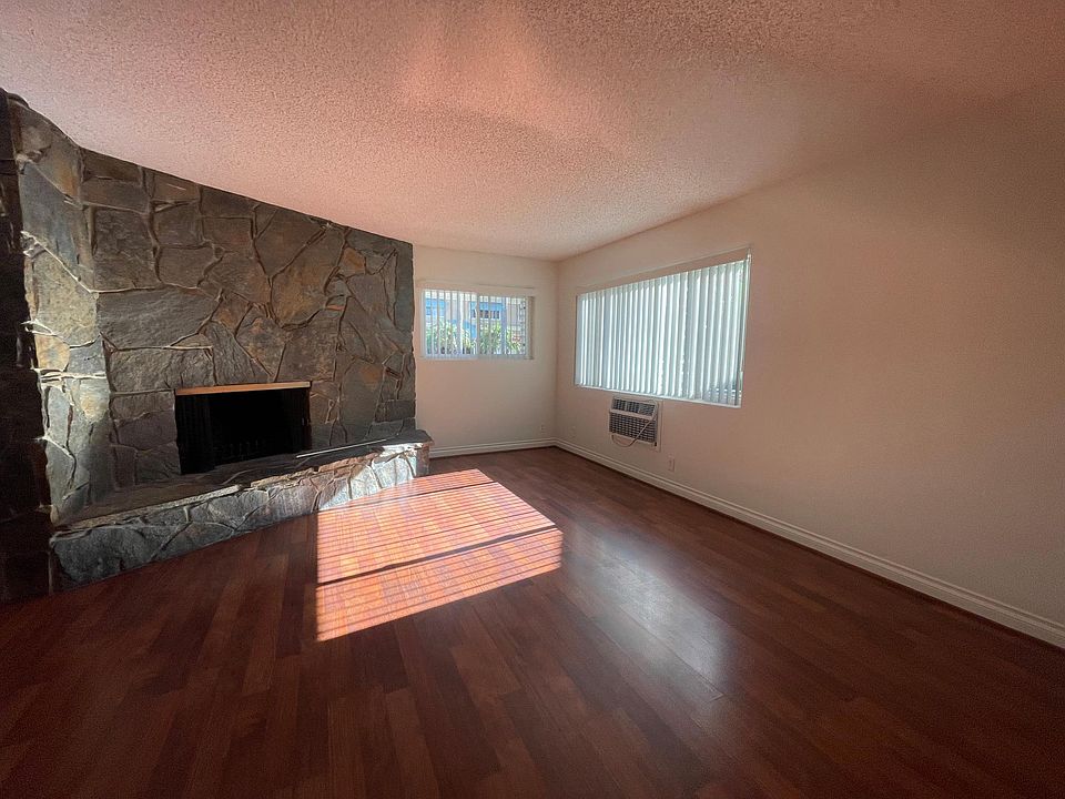 1st image of 321 Gladys Ave APT 1