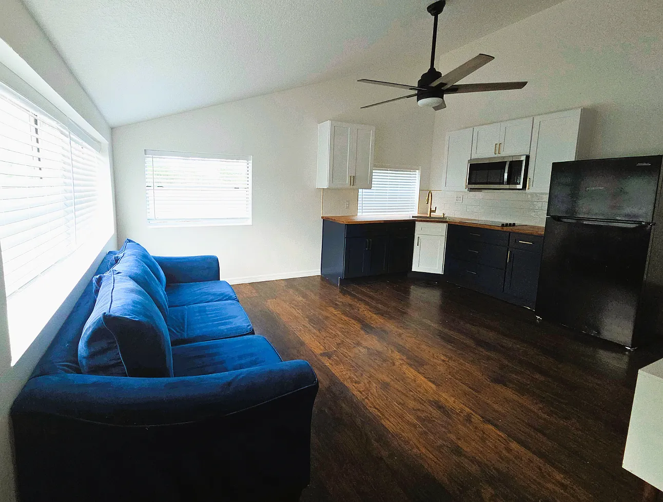 2 bed, 1.5 bath, $1,500 — Photo 4