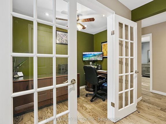 4th image of 288 Hulls Rd