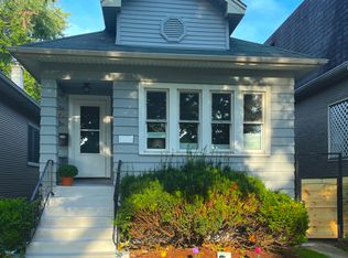 1182 S Taylor Ave, Oak Park, IL 60304