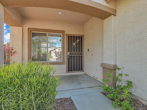 4th image of 40716 N Capital Ct