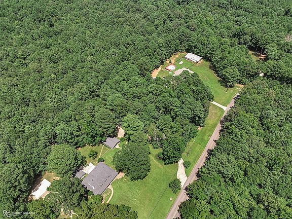 2nd image of F 1 Normandie Ln