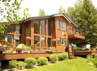 4 Huckleberry Ln, Sun Valley, ID 83353