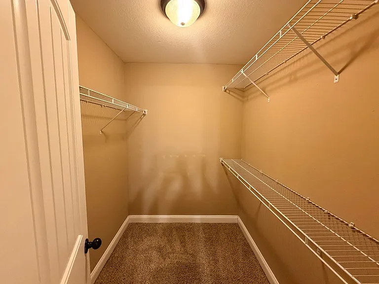 4916 Patton Dr — Photo 8