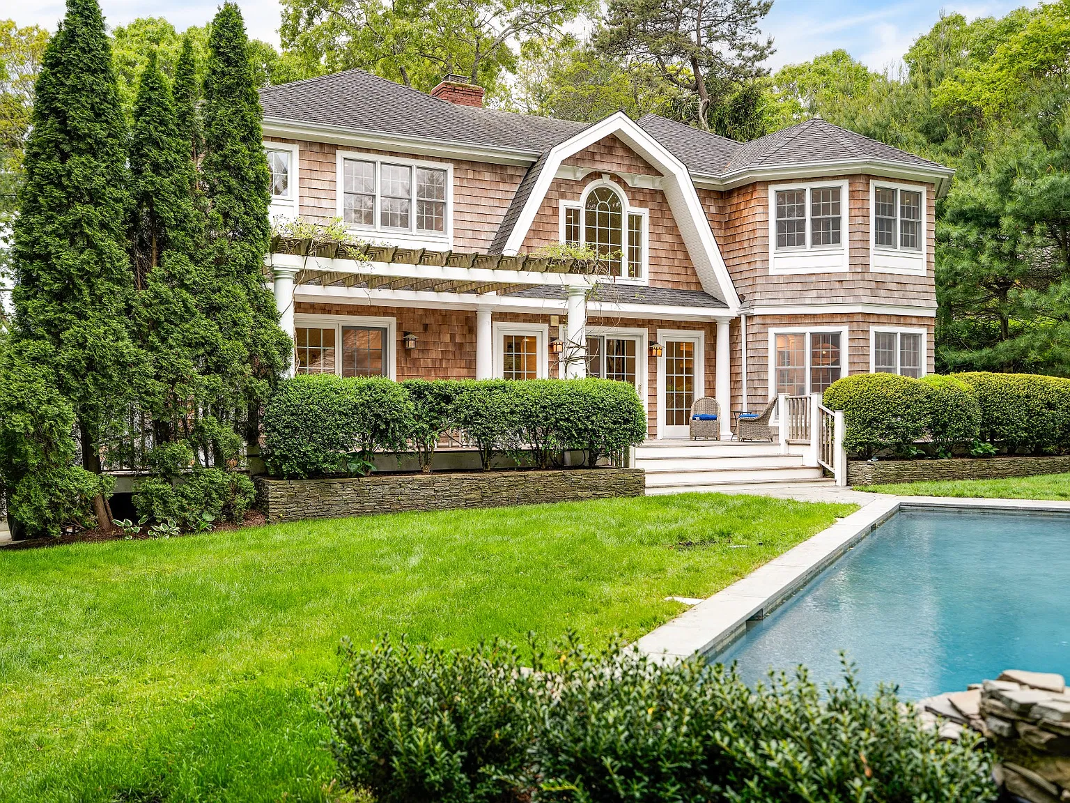 An Exceptional Wainscott South Residence | Moments to Beach Lane — Photo 3