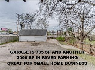 617 S Riverside Dr, Villa Park, IL 60181