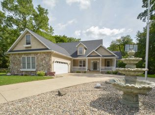 997 Capital Ave SW, Battle Creek, MI 49015