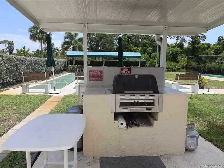 2950 SE Ocean Blvd #112101 — Photo 43