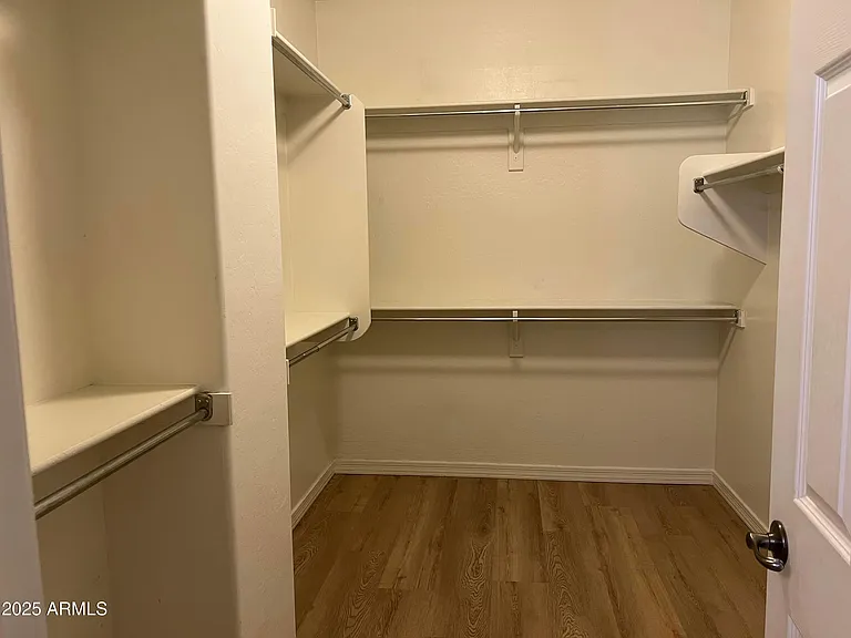 6734 W Blackstone Ln — Photo 23