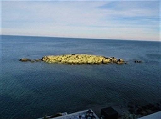 1st image of 39 Oceanside Dr #3939