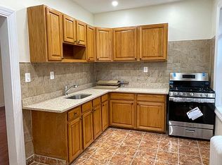 3983 Saxon Ave FLOOR 2, Bronx, NY 10463