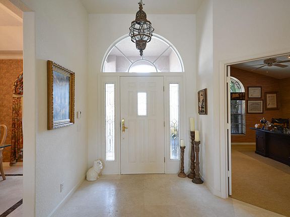3rd image of 9397 Lakeside Ln