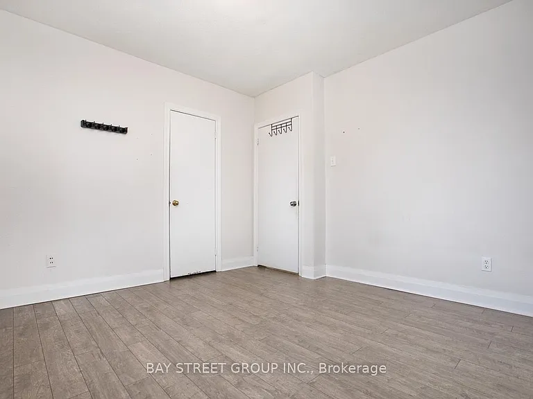 67 Elvaston Dr — Photo 17