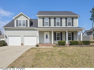23 Rockingham St, Spring Lake, NC 28390