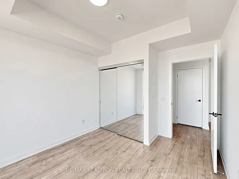 220 Missinnihe Way #817 — Photo 46