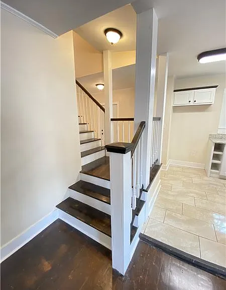 615 Orchard St — Photo 9
