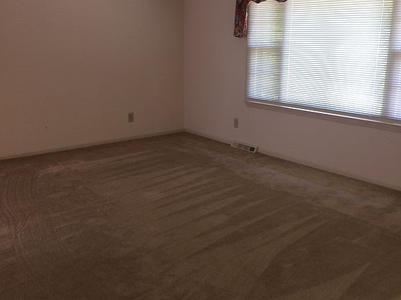 4th image of 3283 Waterford Park