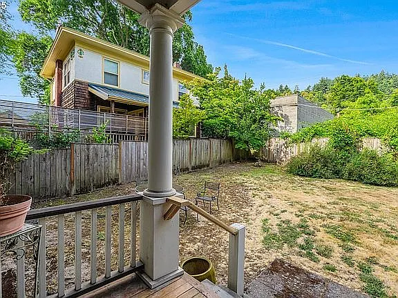 3425 S Corbett Ave — Photo 37
