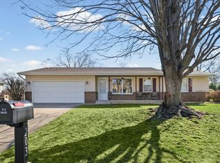203 Valley Rd, Monticello, IL 61856