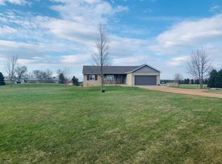 17014 310th St, New Prague, MN 56071