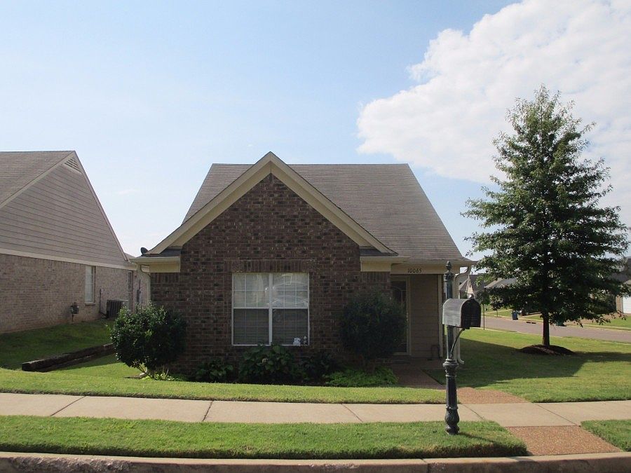 1st image of 10065 Nolton Cir