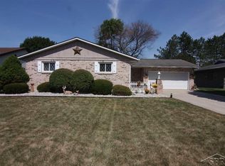 5460 Threasa St, Saginaw, MI 48603