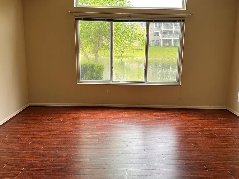 5667 Dockside Dr — Photo 16