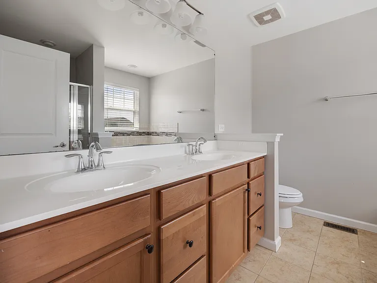 3563 Gabrielle Ln — Photo 16