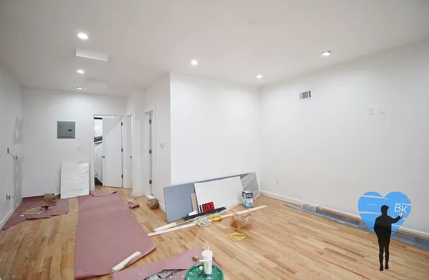 Rented by Next Door Realty NYC | media 29