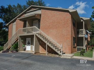 512 Lake Forest Blvd APT 221F, Daphne, AL 36526