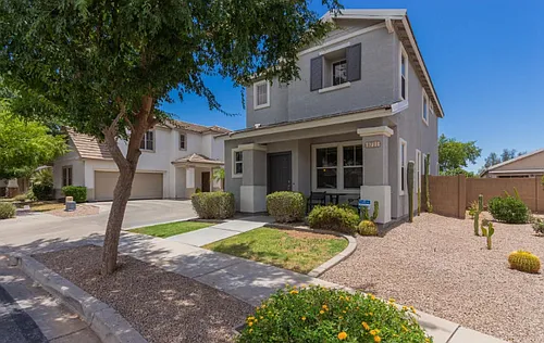 8711 E Kiowa Cir Photo 1