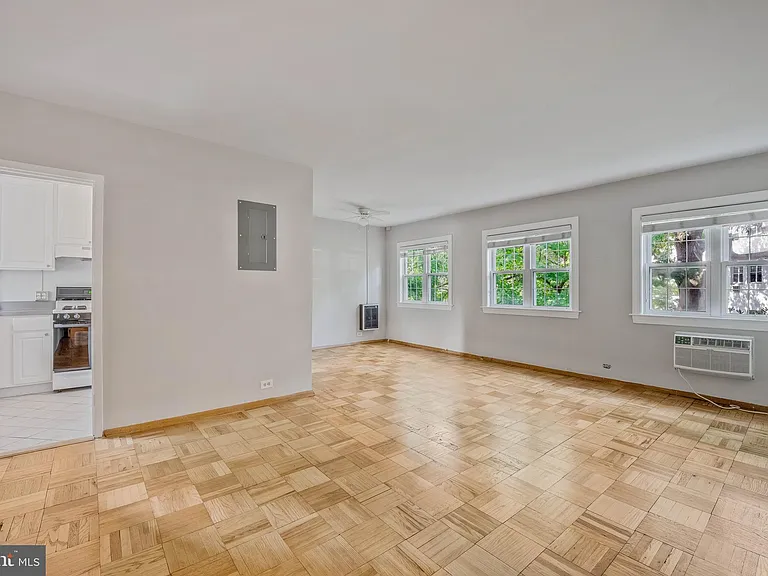 1210 Martha Custis Dr #503 — Photo 3