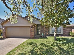 521 Firelane Rd, Edmond, OK 73003