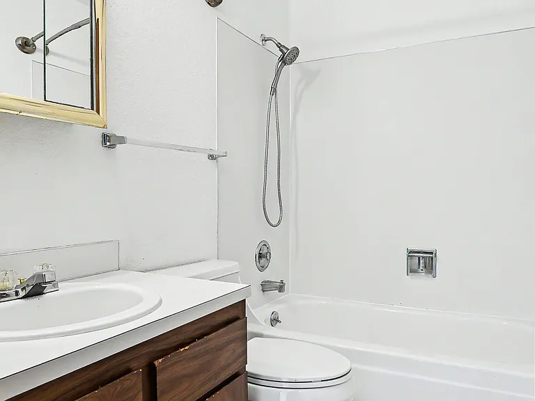 1534 NW 53rd St #301 — Photo 21