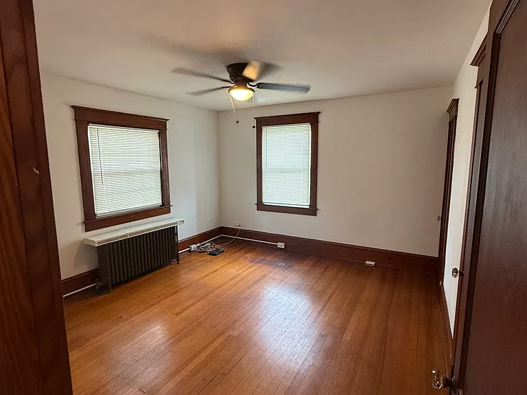 1004 Leeds Ave #1 — Photo 6