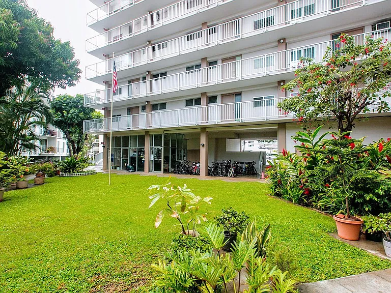 1617 Keeaumoku St #1202 — Photo 2