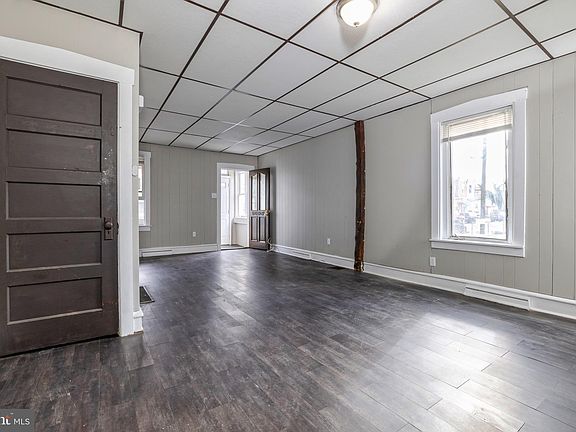 5th image of 223 3rd St