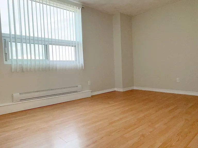 1380 Prince Of Wales Dr #1401 — Photo 6